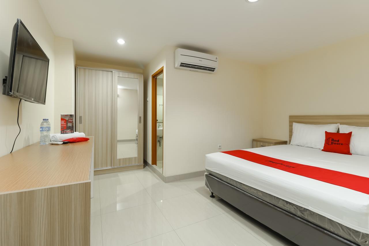 Reddoorz Near Harmoni Gajah Mada Guest house Jakarta