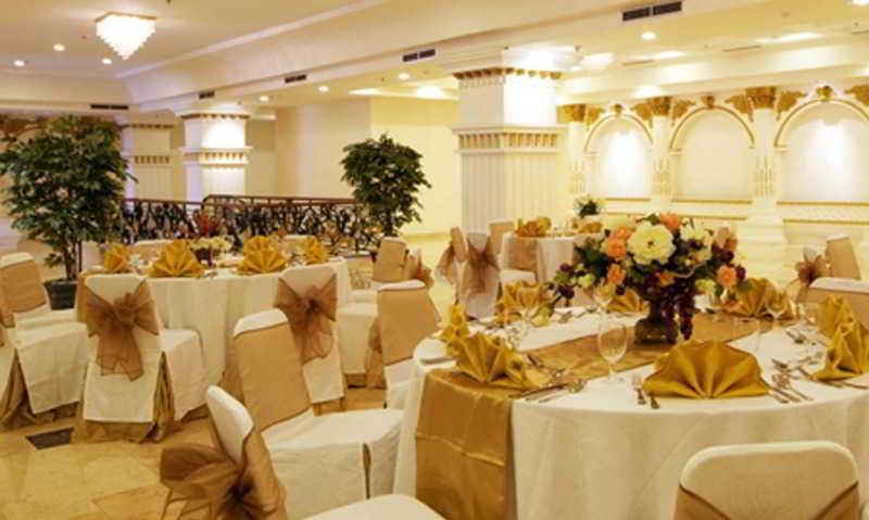 Amos Cozy Melawai Jakarta