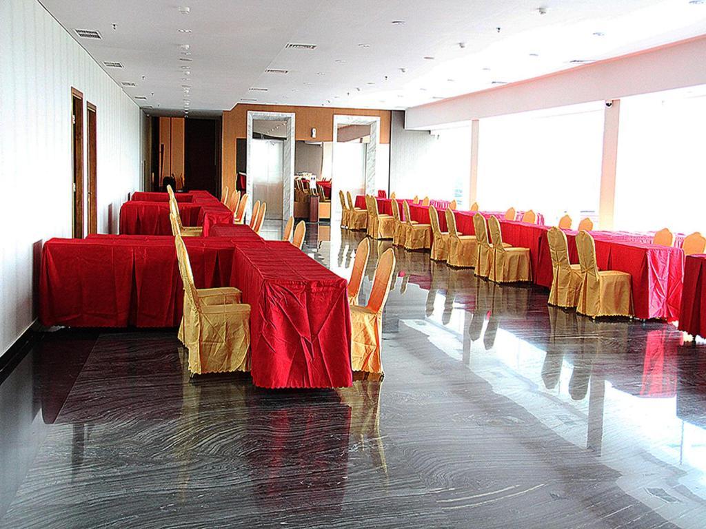 Hariston & Suites, Pluit -