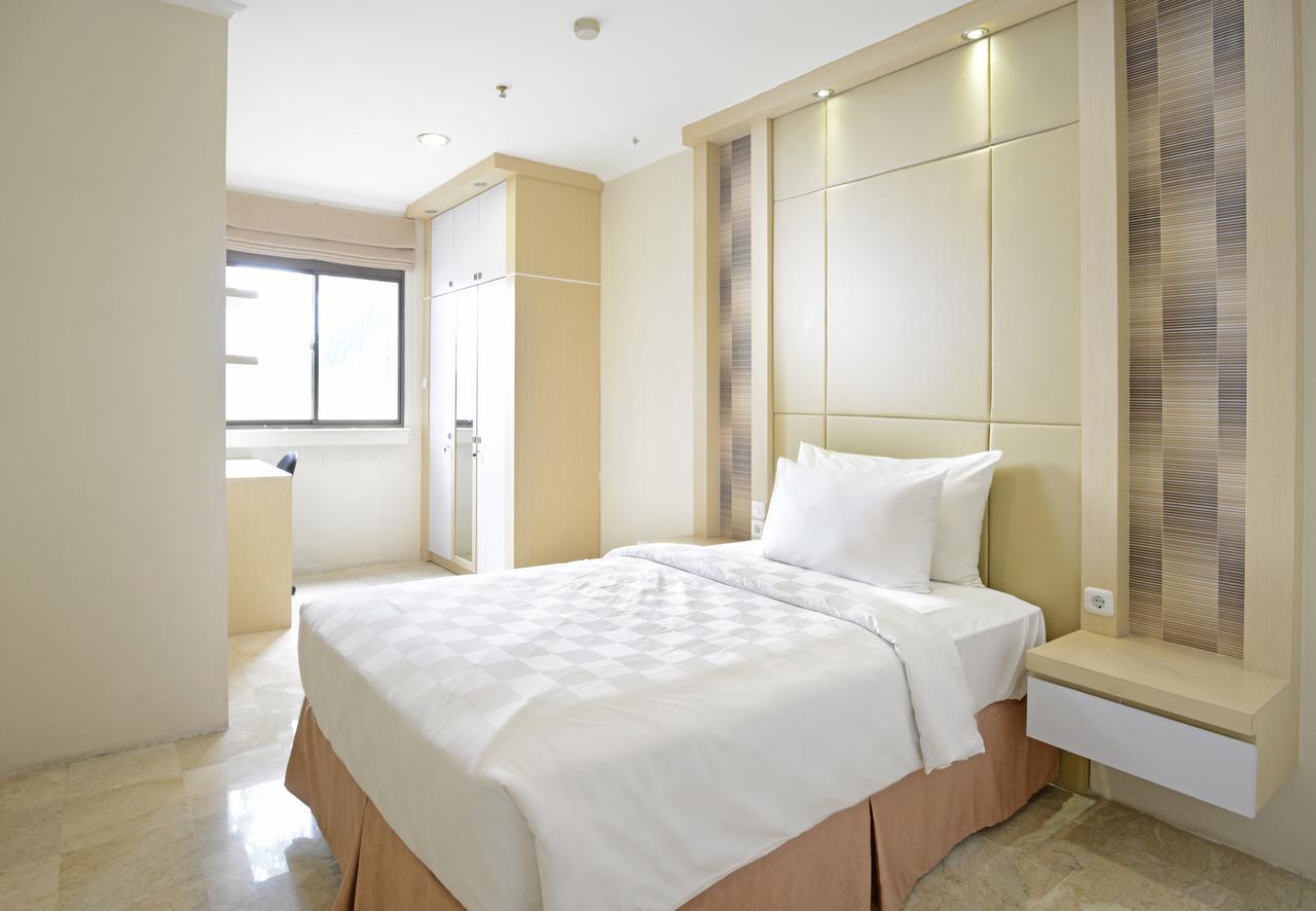 Midtown Simatupang Hotel 4*