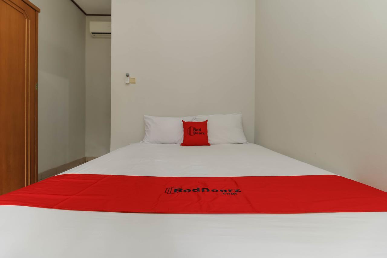 Reddoorz @ Karet Pedurenan 3 Jakarta