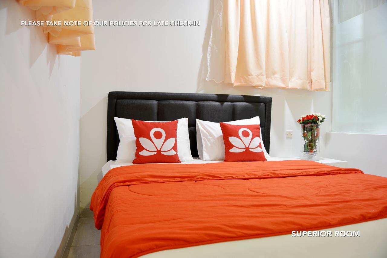 Hotel Zen Premium Kemang Timur