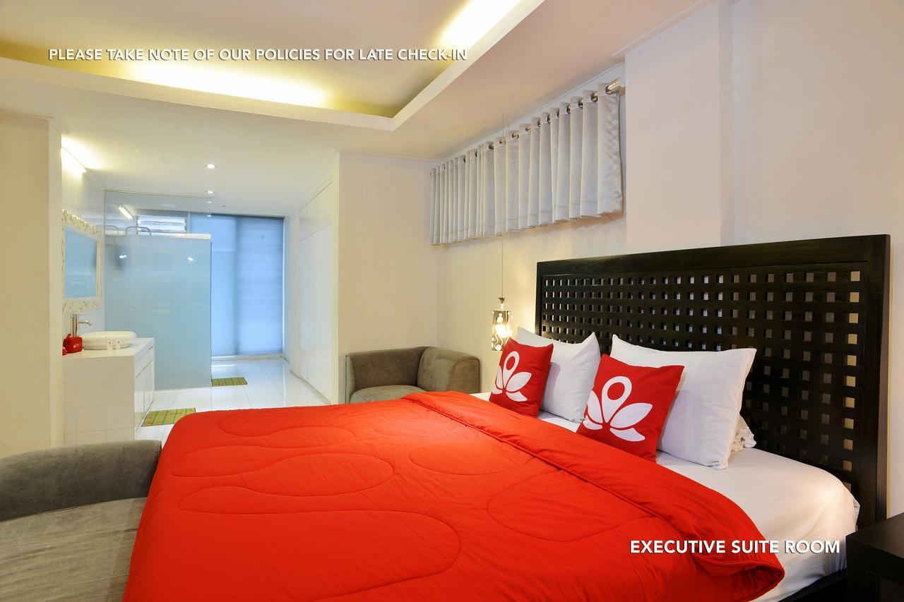 Zen Premium Kemang Timur 3* Jakarta