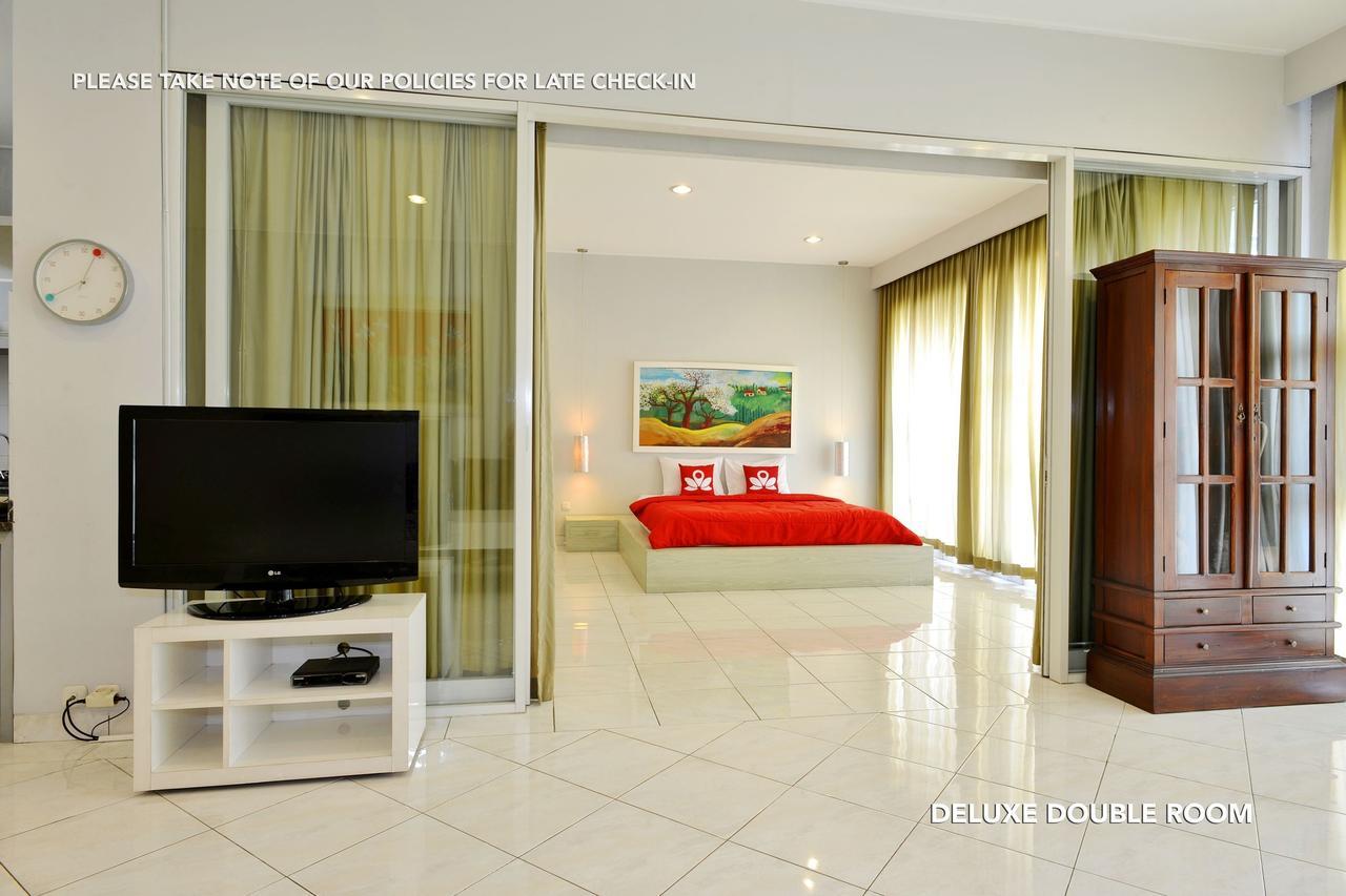 Zen Premium Kemang Timur 3* Jakarta