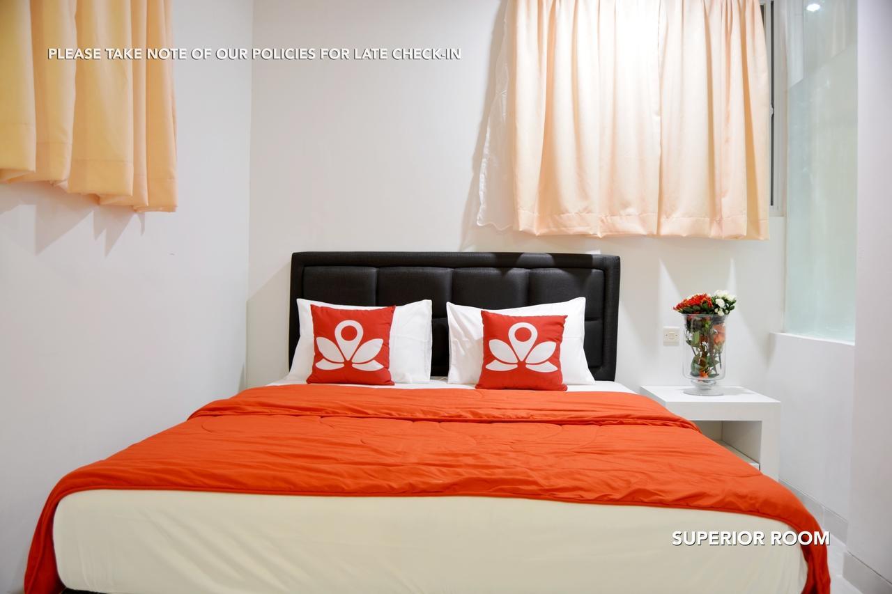 Zen Premium Kemang Timur Hotel