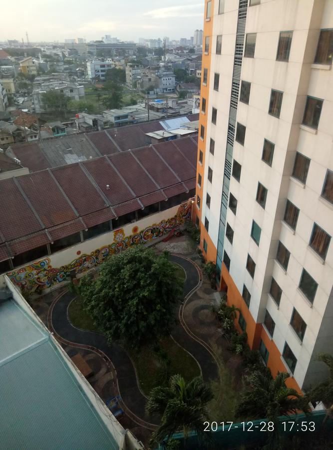 Apt Ibis Mangga Dua Apartment
