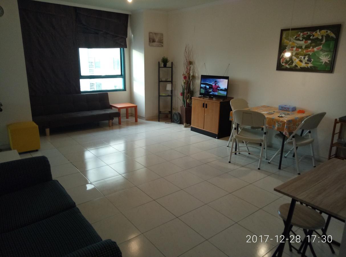 Apt Ibis Mangga Dua