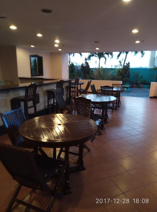 Apt Ibis Mangga Dua Apartment