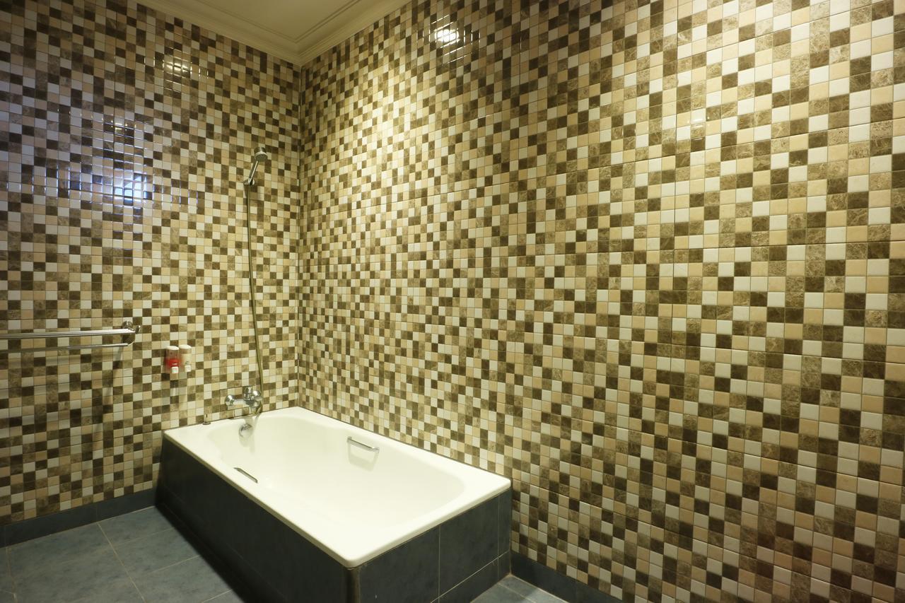 Hotel 678 Kemang Powered By Cocotel