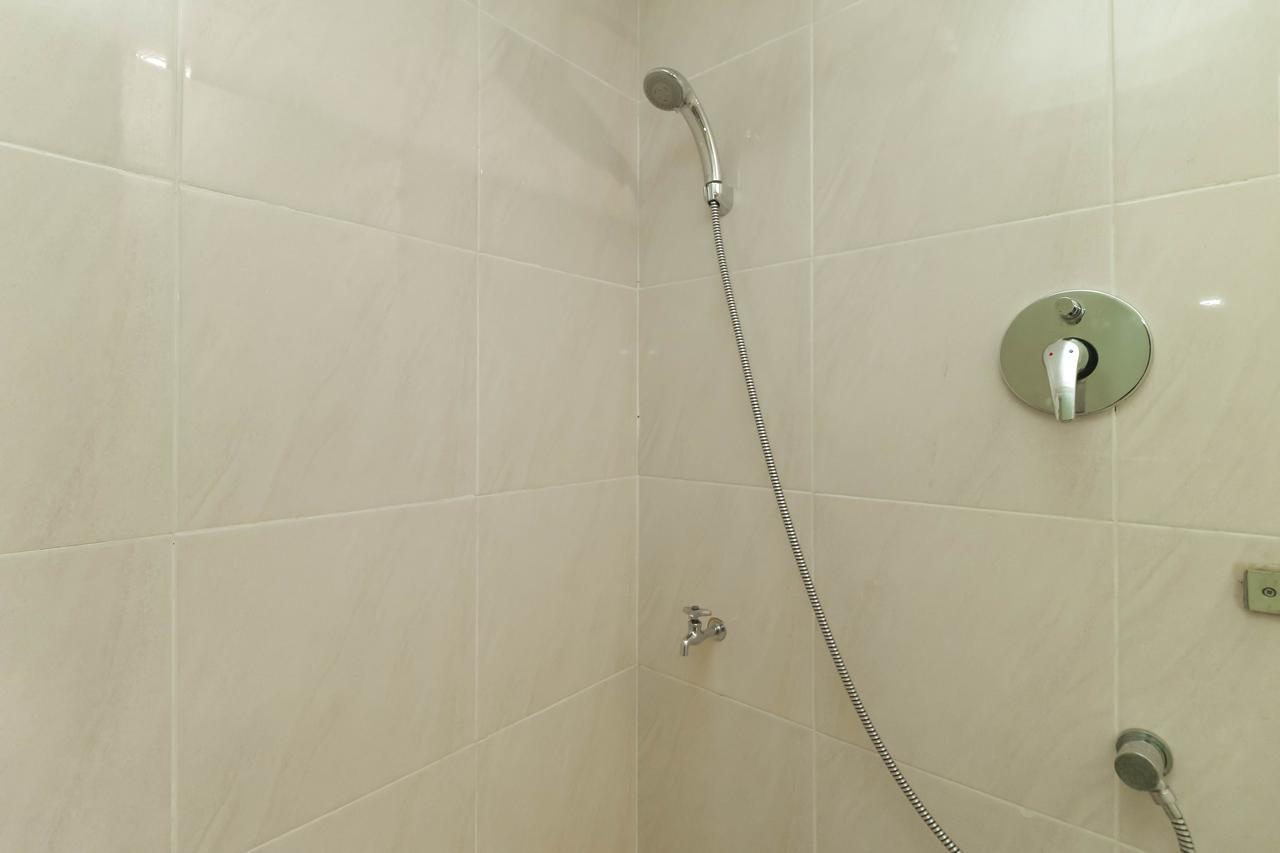 Nhà khách Reddoorz Near Halim Perdanakusuma 2 3*