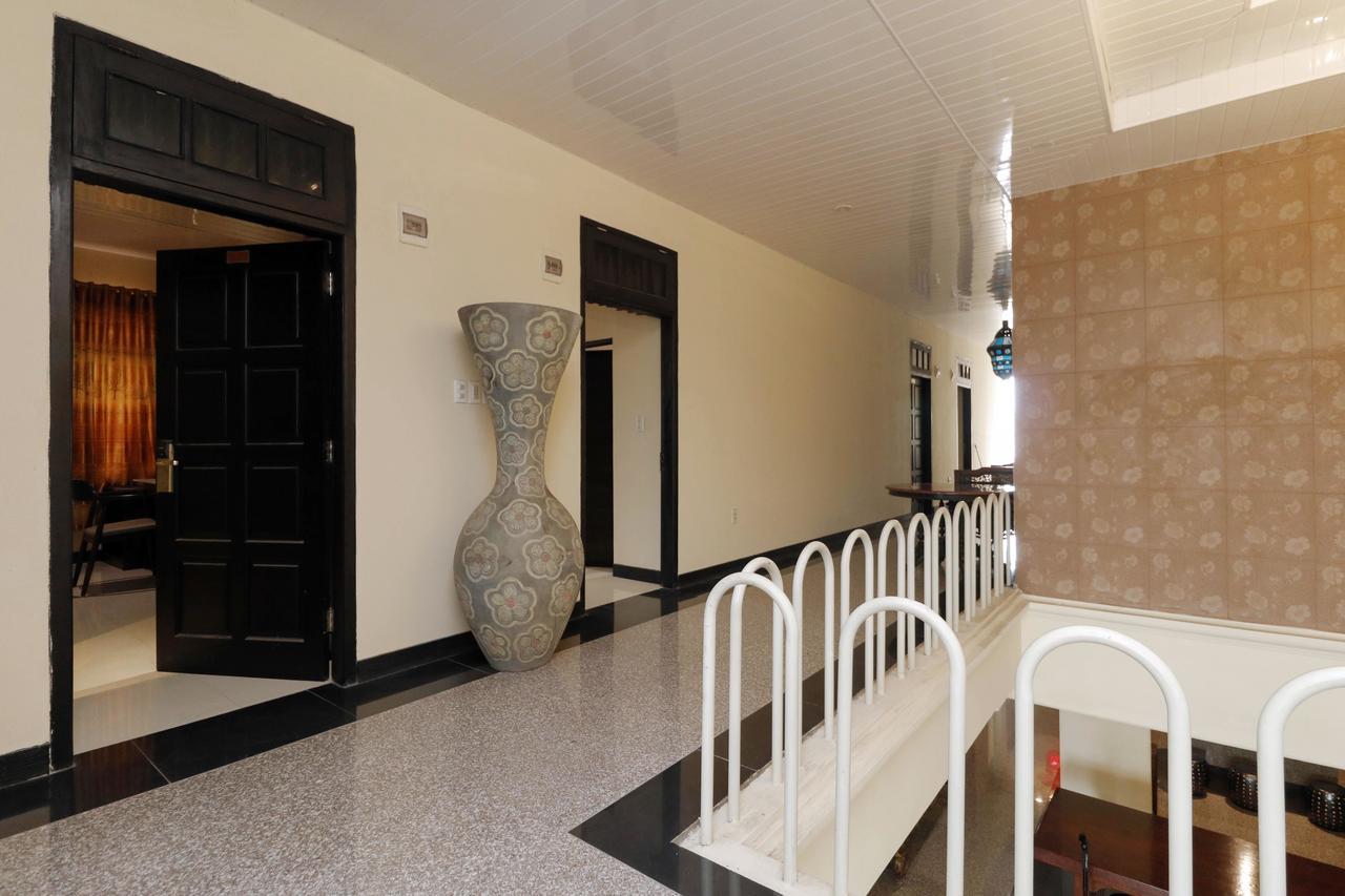 Rumah tetamu Reddoorz Near Halim Perdanakusuma 2