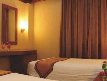 Hotel Patra Comfort 3*