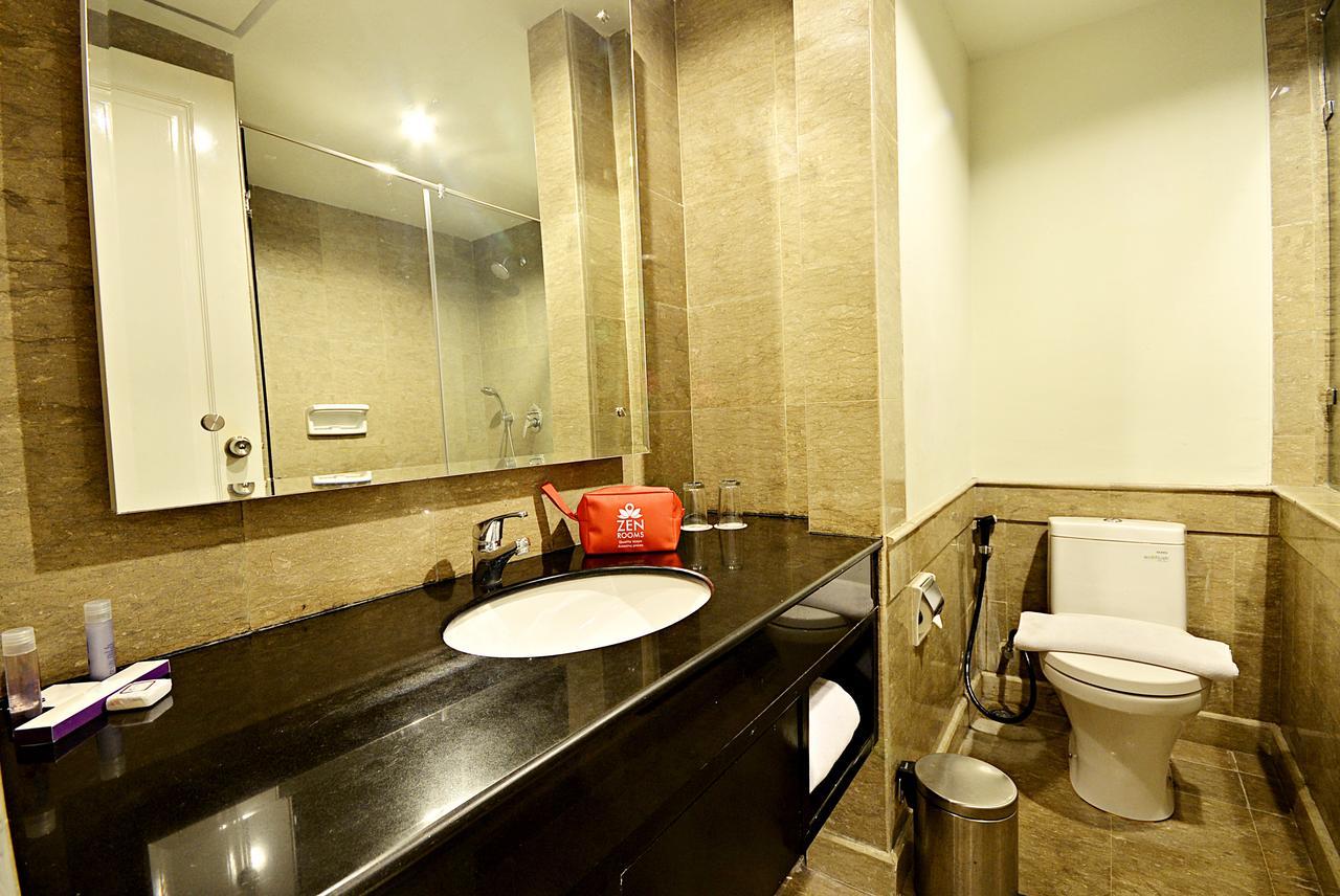 Zen Mampang Tendean Hotel 3*