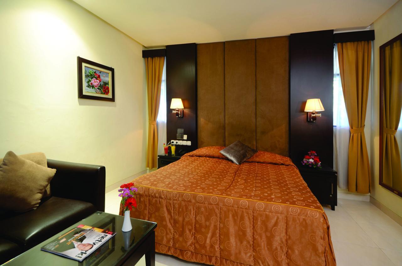C'One Hotel Pulomas 2* Jakarta
