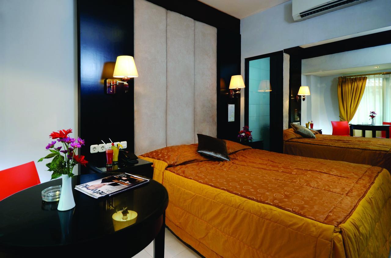 C'One Hotel Pulomas Hotel 2*