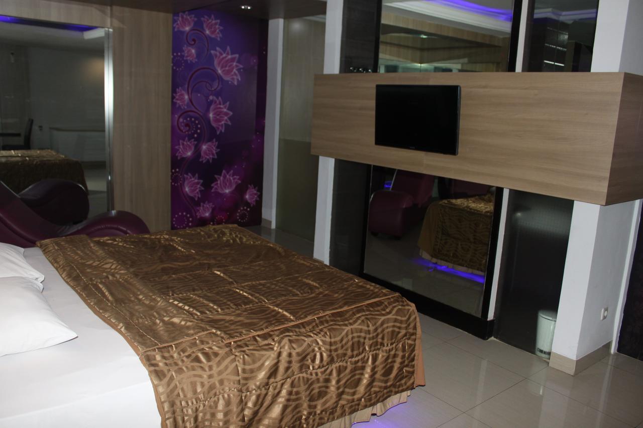 C'One Hotel Pulomas