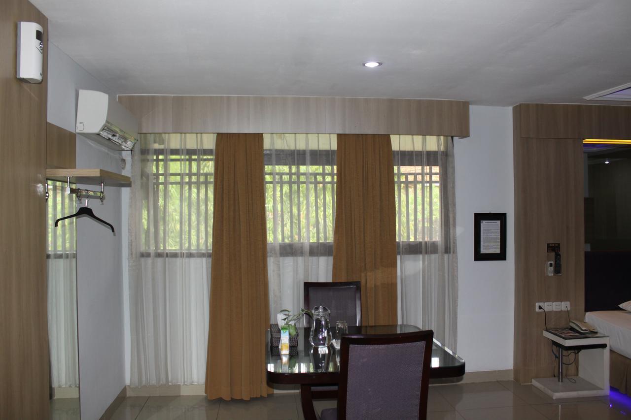Hotel C'One Hotel Pulomas Jakarta