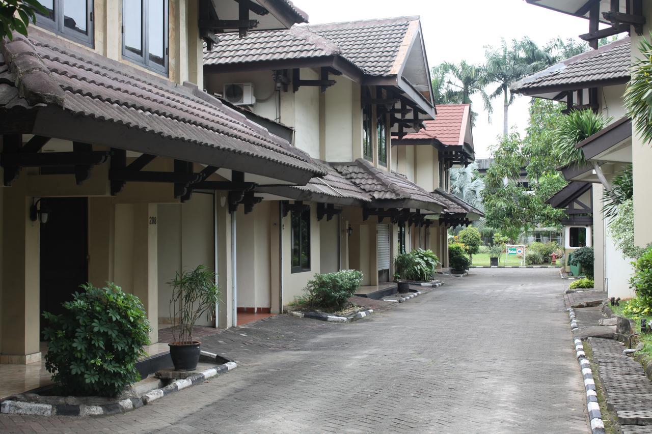 Hotel C'One Hotel Pulomas 2*