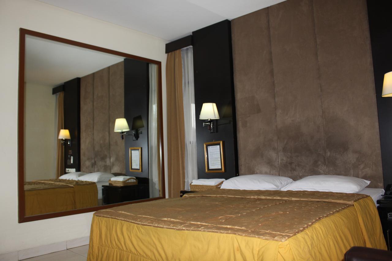 C'One Hotel Pulomas