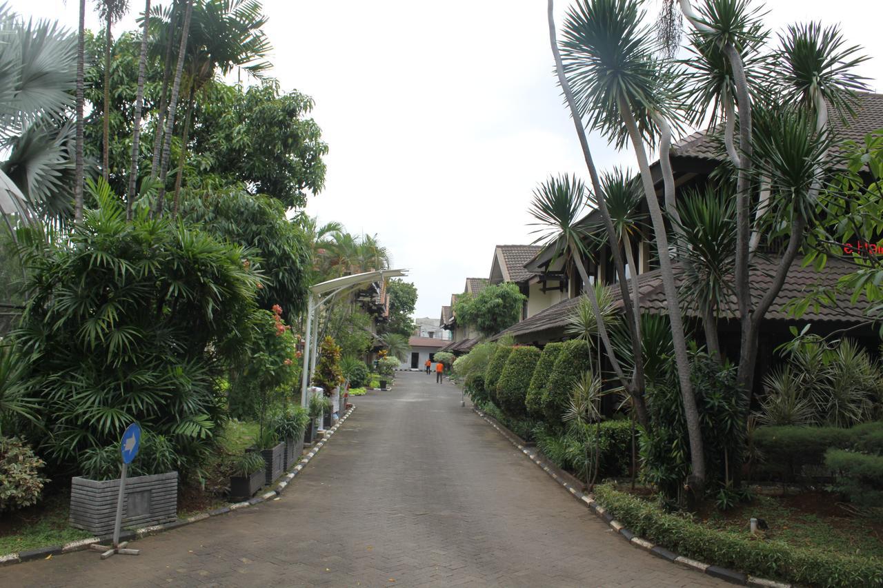 C'One Hotel Pulomas Hotel 2*
