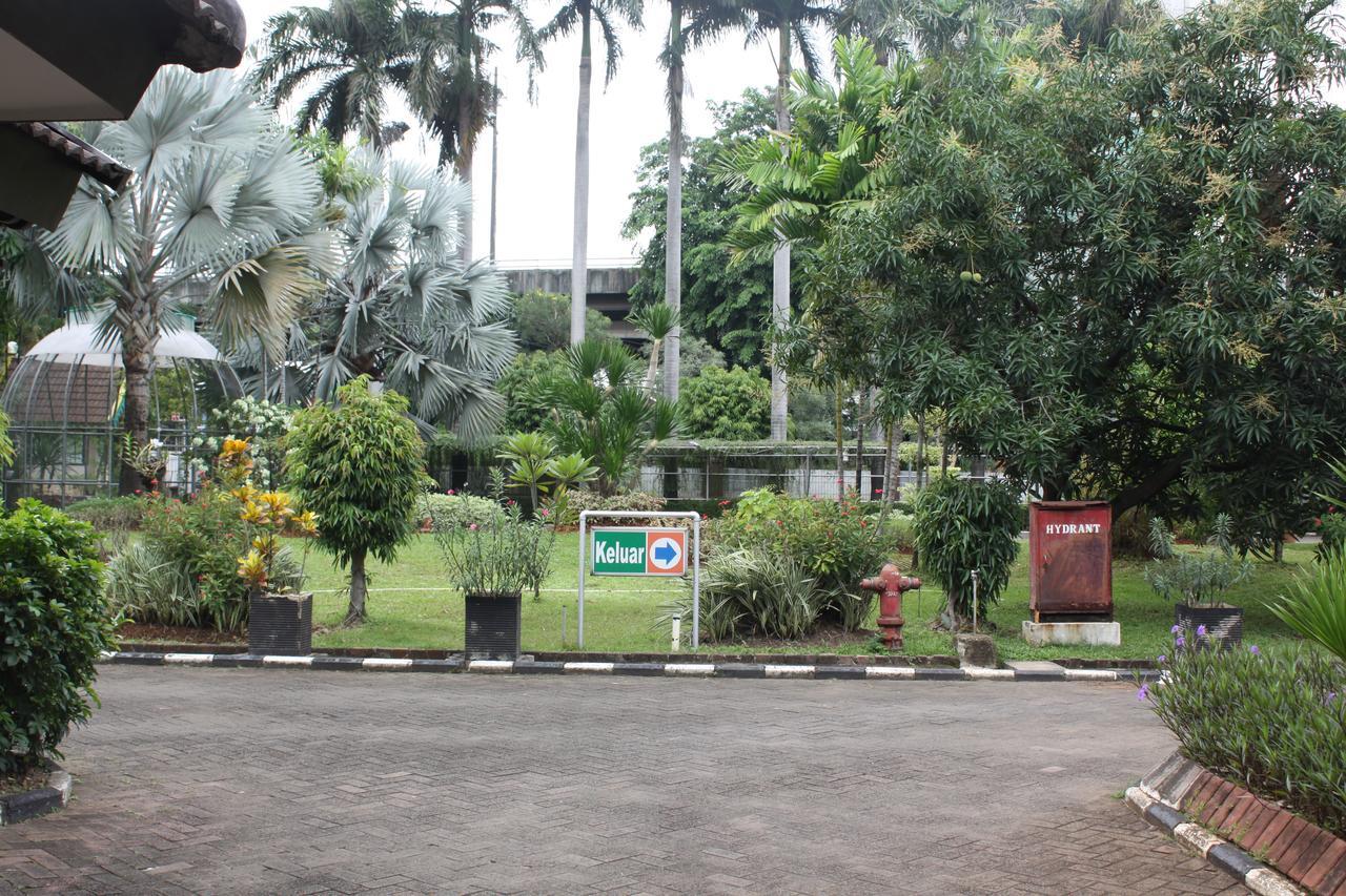 C'One Hotel Pulomas Jakarta