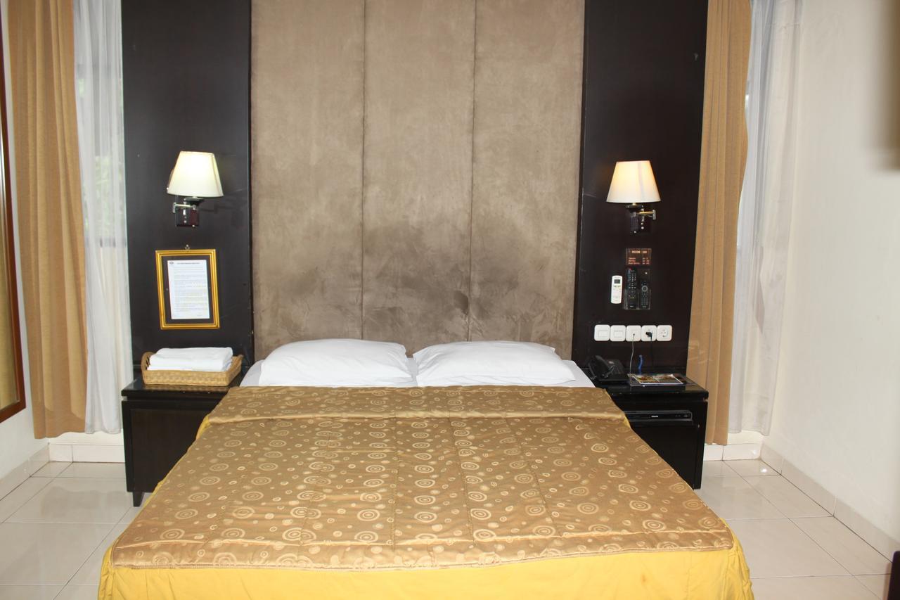C'One Hotel Pulomas Jakarta