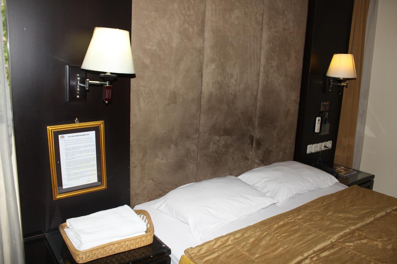 Hotel C'One Hotel Pulomas 2*