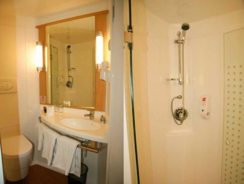 Hotel Ibis Senen