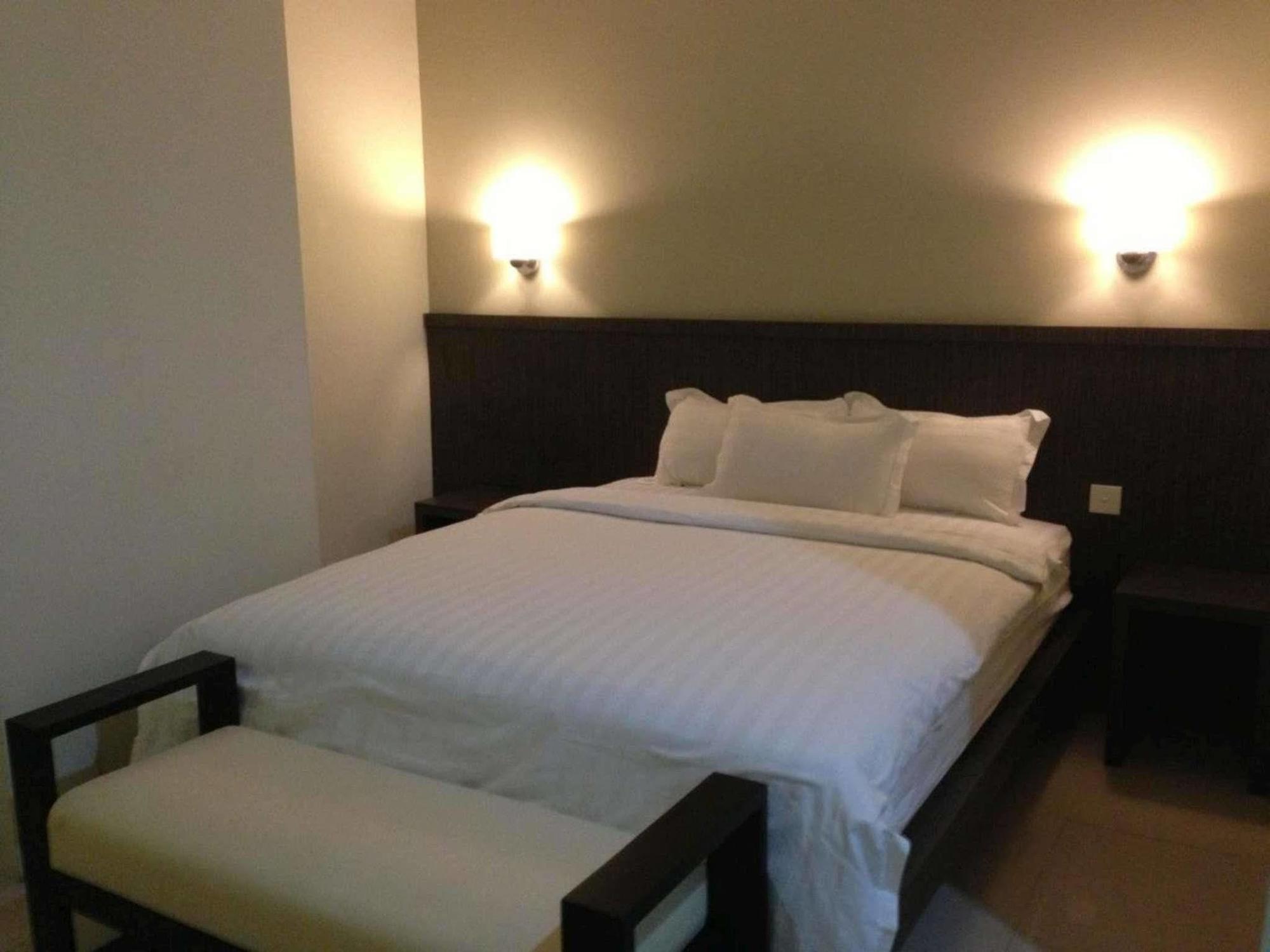 Hotel Harlys Jakarta