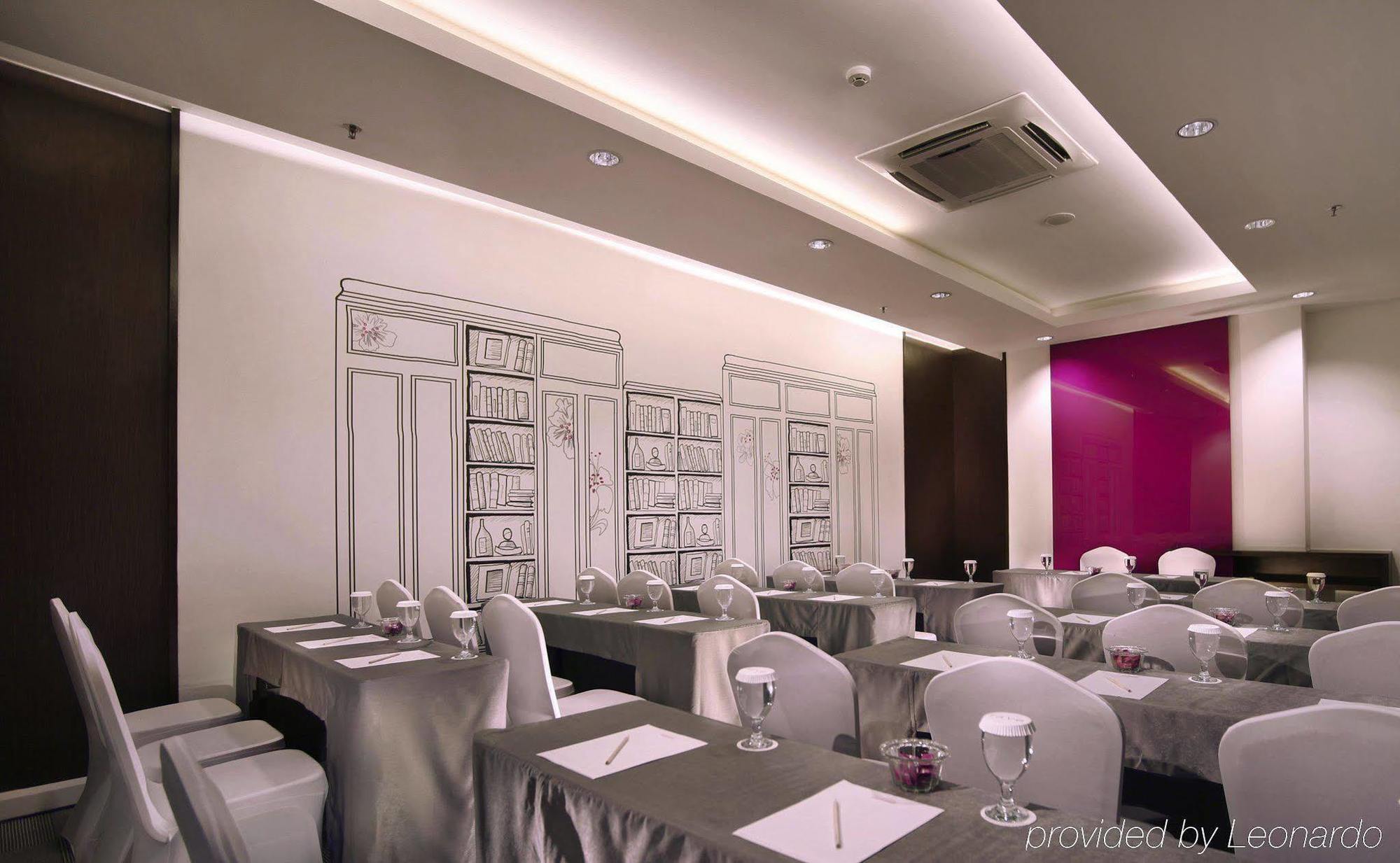 Hotel Favehotel Melawai 3*