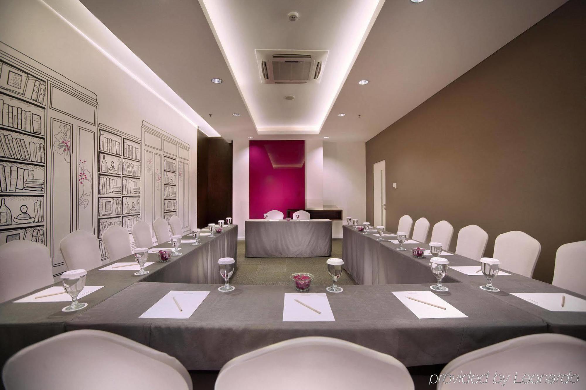 Hotel Favehotel Melawai Jakarta