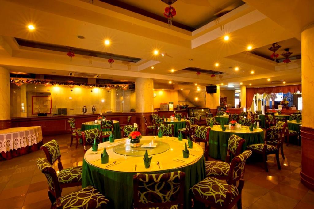 Park Nesia Royal Regal Hotel 2*