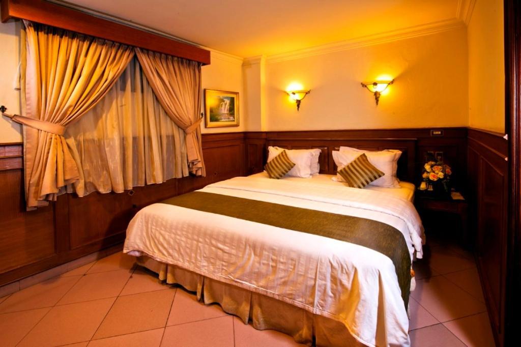 Park Nesia Royal Regal Jakarta