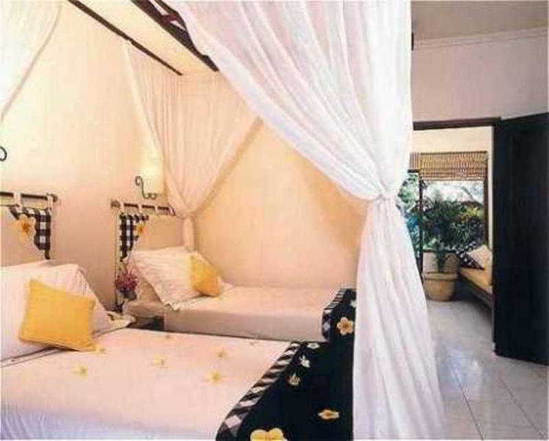 Oasis Amir 4*