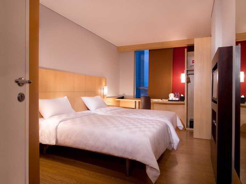 Hotel Ibis Senen Jakarta