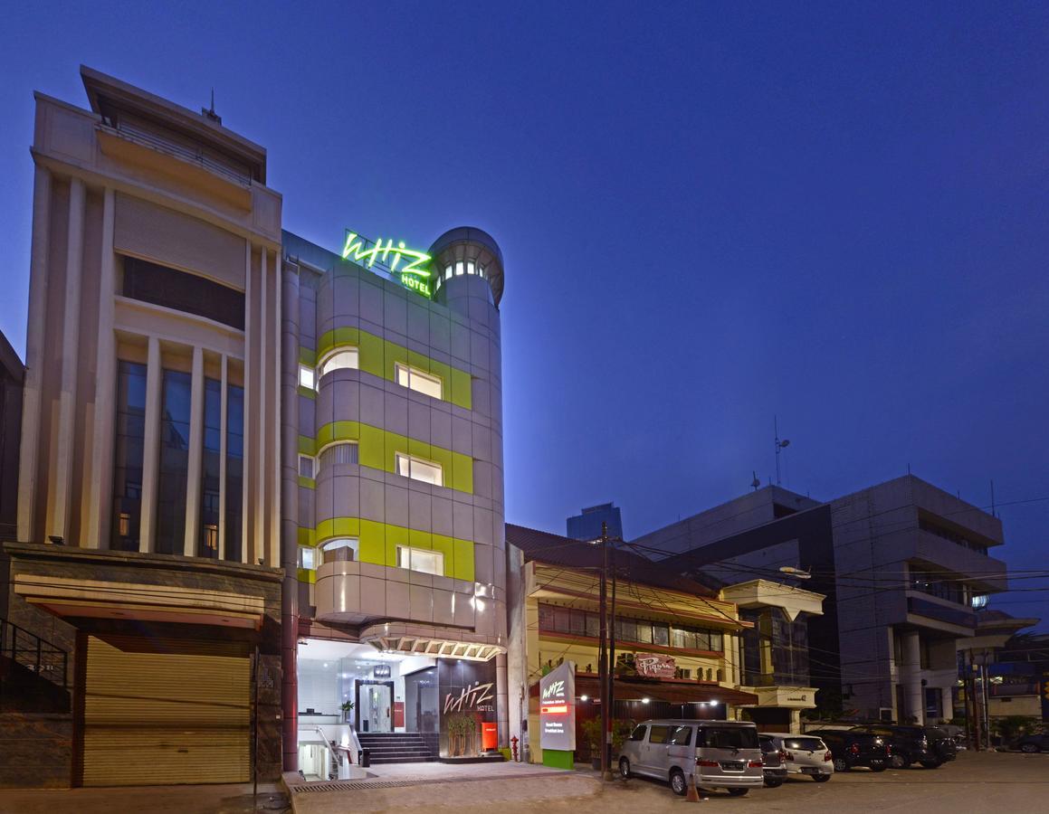 Whiz Falatehan Hotel