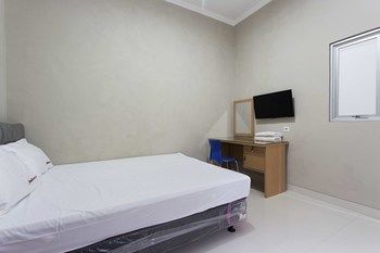 Gasthuis Reddoorz @ Mangga Besar 2 Jakarta