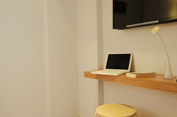 Flat06.tendean Hotel