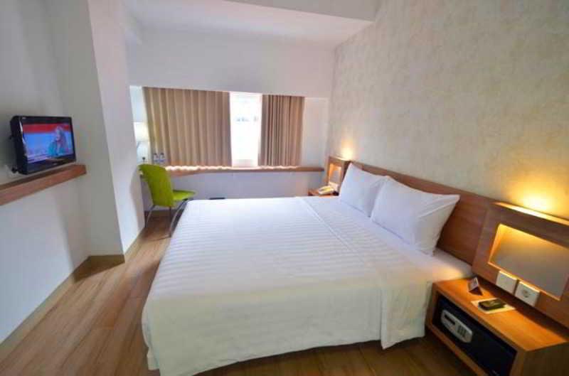 Hotel Whiz Cikini 2*