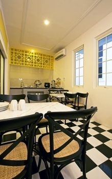 Lemansion Senopati Hotel 4*