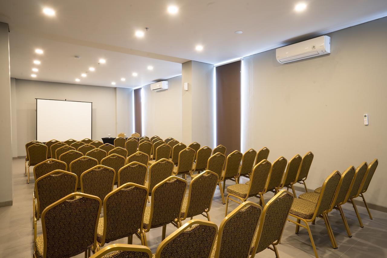 Maple Grogol Jakarta