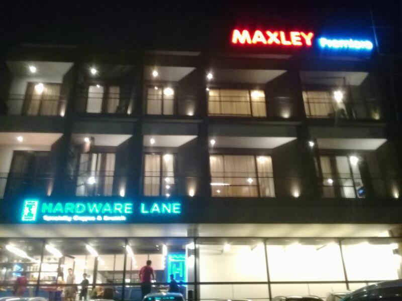 Maxley Premiere Aparthotel 2*