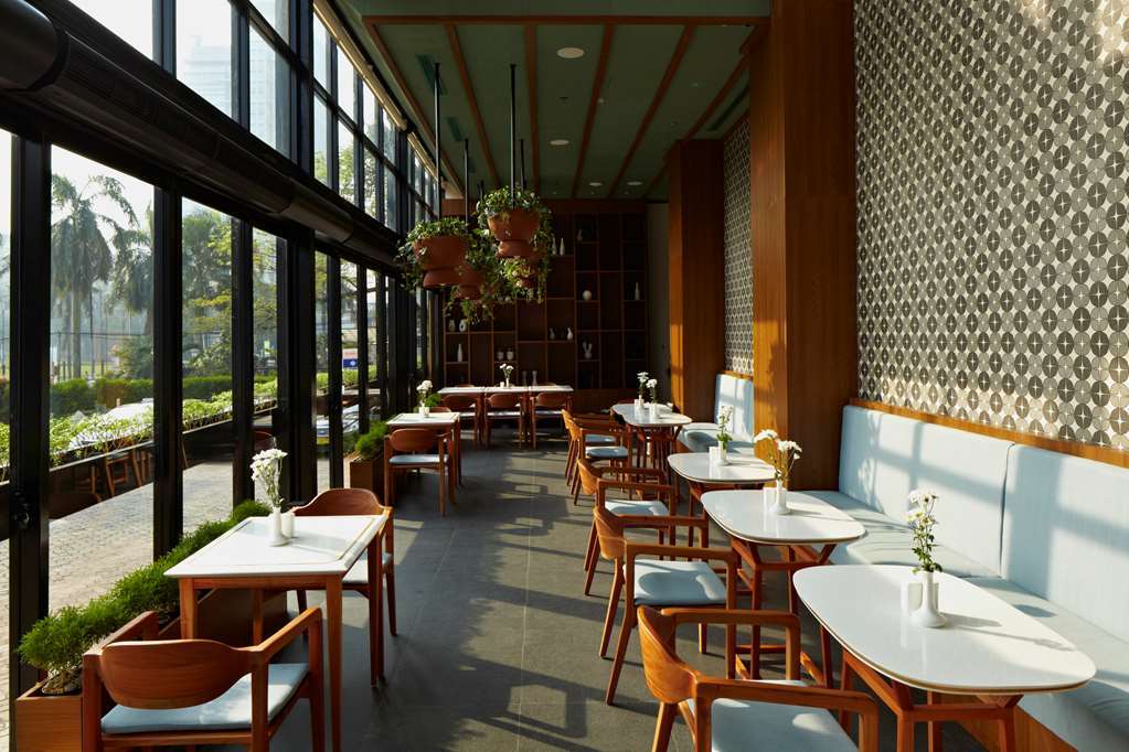 Artotel Gelora Senayan Hotel 4*