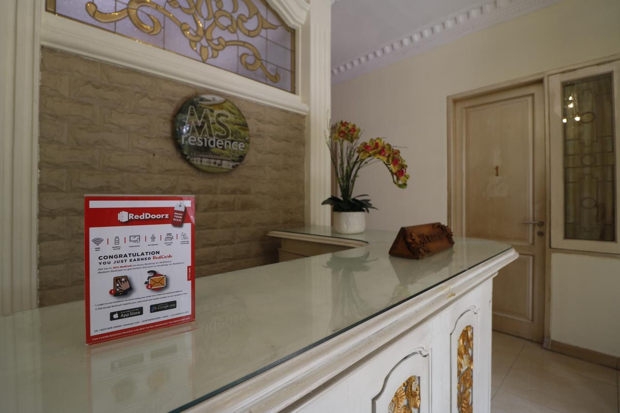 Guest house Reddoorz @ Cempaka Putih Timur 3*
