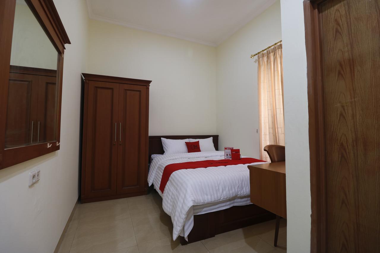 Reddoorz @ Cempaka Putih Timur 3* Jakarta