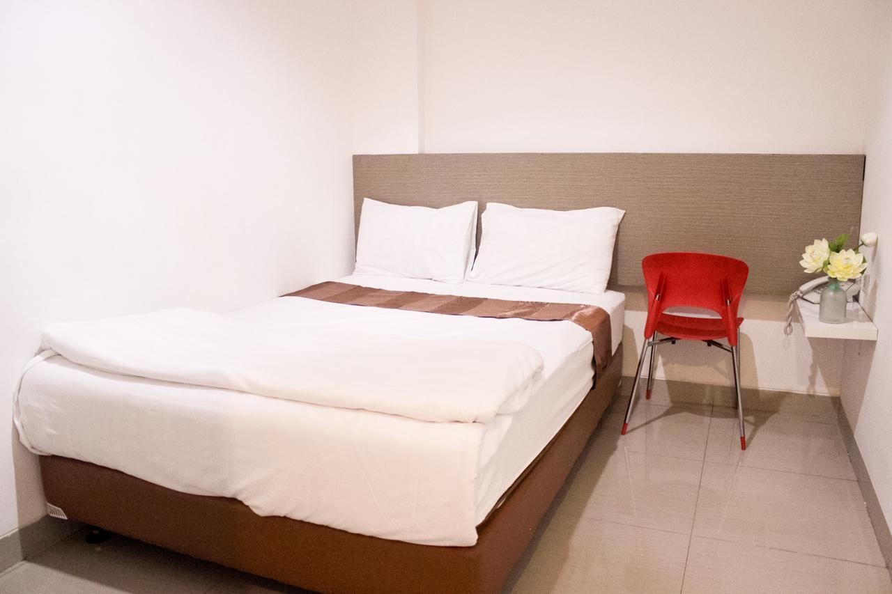 Sanrina 2* Jakarta