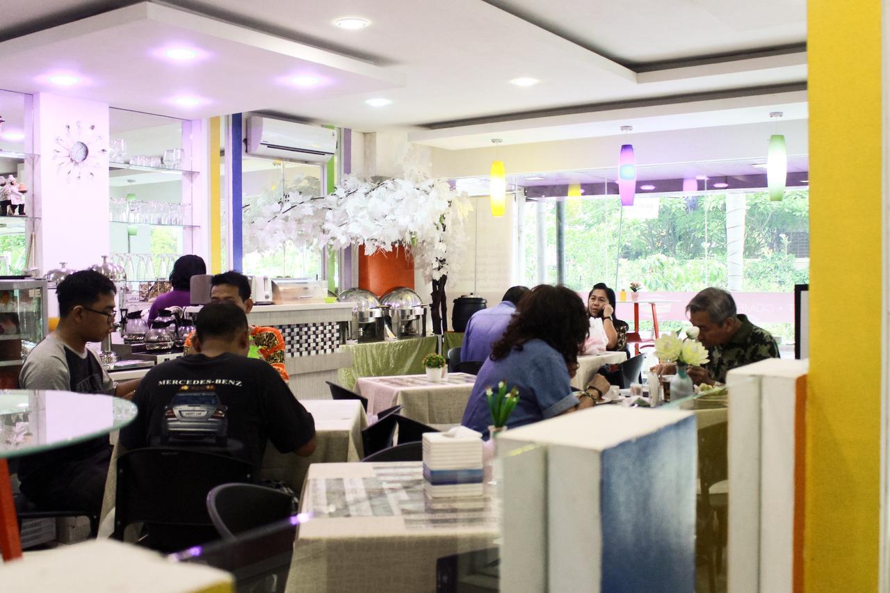 Sanrina Hotel Jakarta