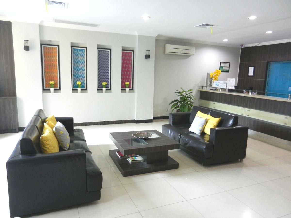 Karsa Utama Hotel *