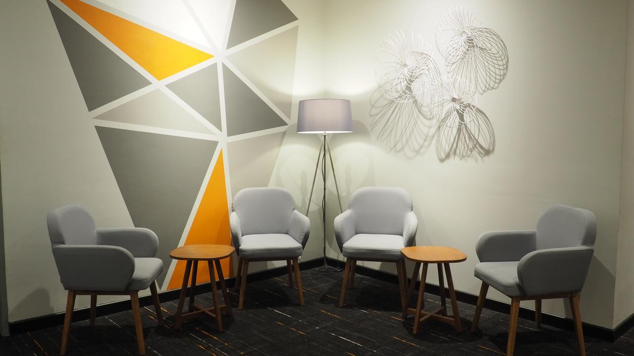 Juno Jatinegara Hotel Jakarta