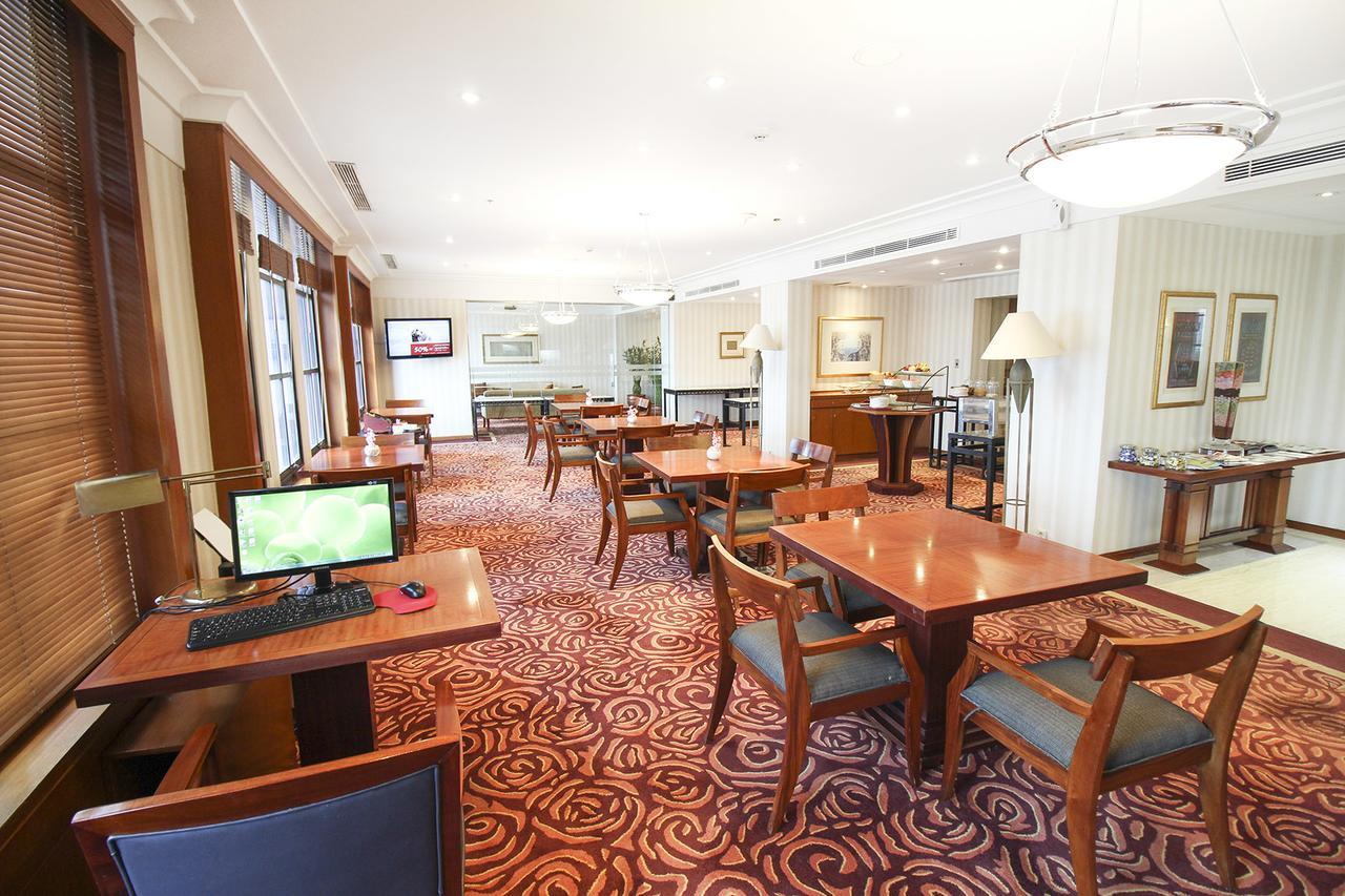 Redtop & Convention Center Hotel 4*